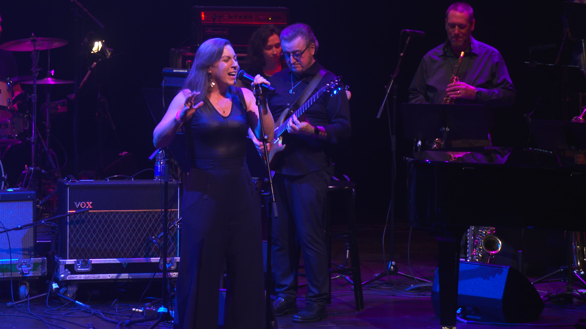 Music lessons Toronto — Studio 211 UNBREAKABLE II Laura Our Day concert